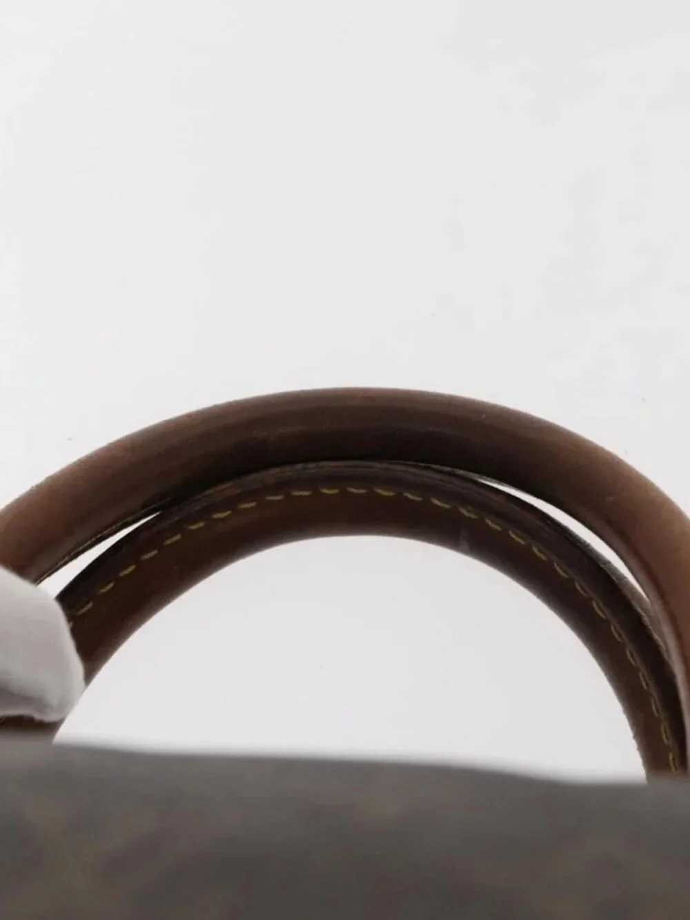 LOUIS VUITTON Monogram Speedy 40 Hand Bag - Picture 10 of 16